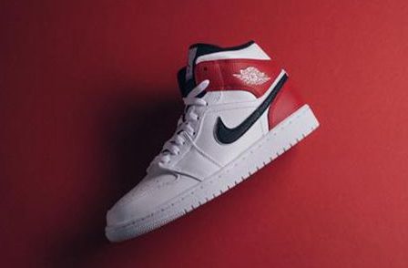 Air Jordan 1 Mid 货号：554724-116  air jordan 第1张