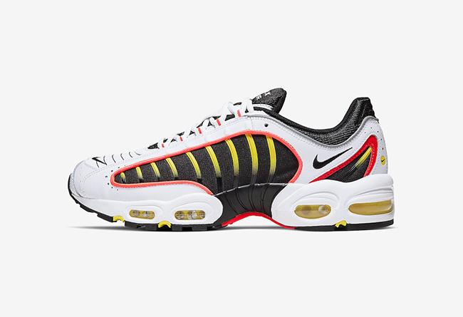 Nike Air Max Tailwind 4  货号 AQ2567-109 第1张