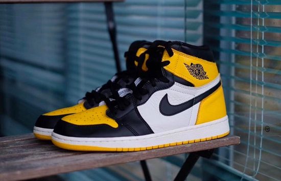 Air Jordan 1 Retro High OG “Yellow Toe” 黄脚趾 货号 AR1020-700  乔丹 乔丹运动鞋 第1张