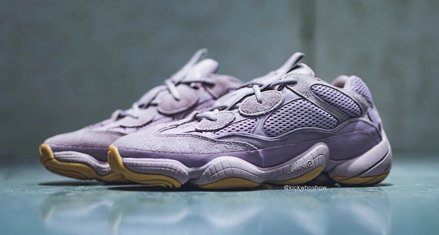  adidas Yeezy 500 “Soft Vision” 侃爷椰子500脏粉配色 货号 FW2656