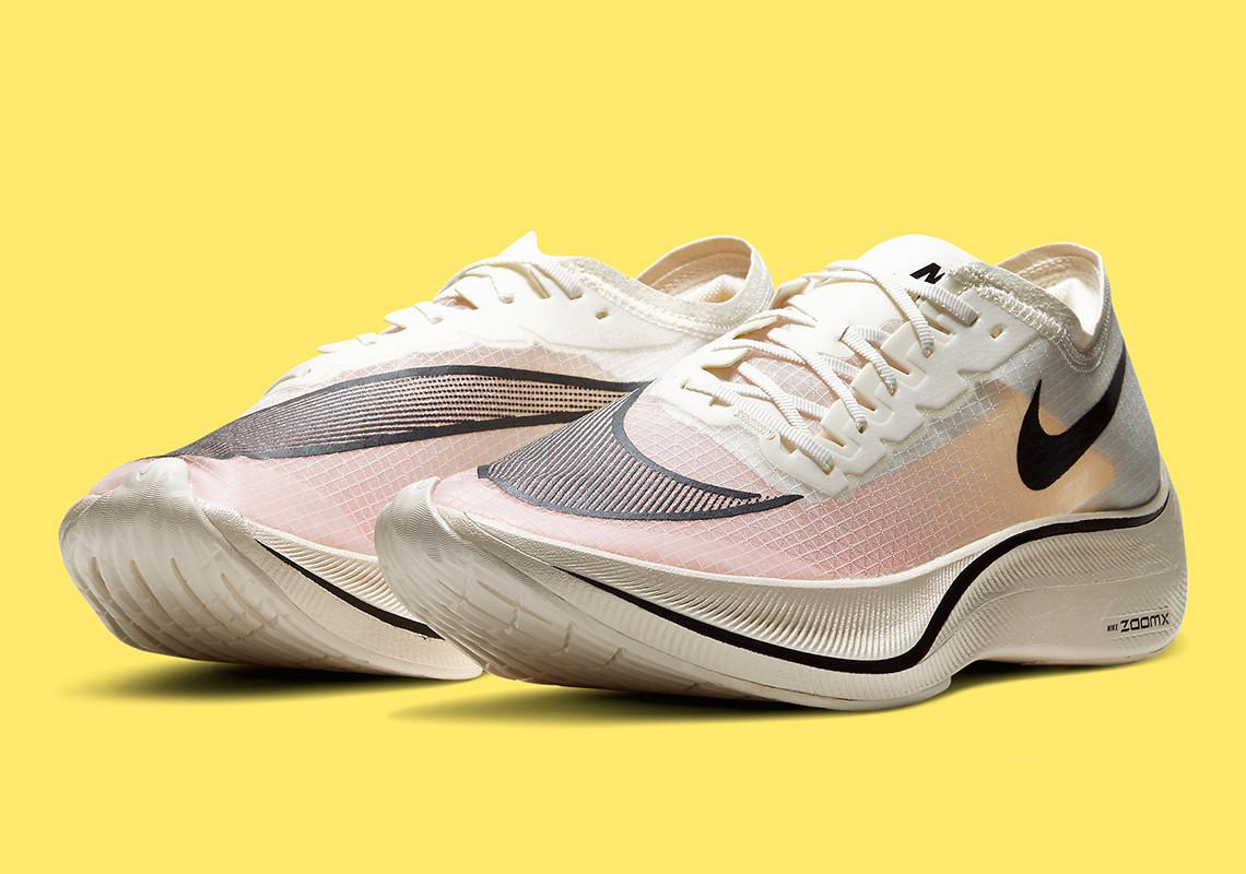 Nike ZoomX VaporFly NEXT% “Sail” 货号 CT9133-100