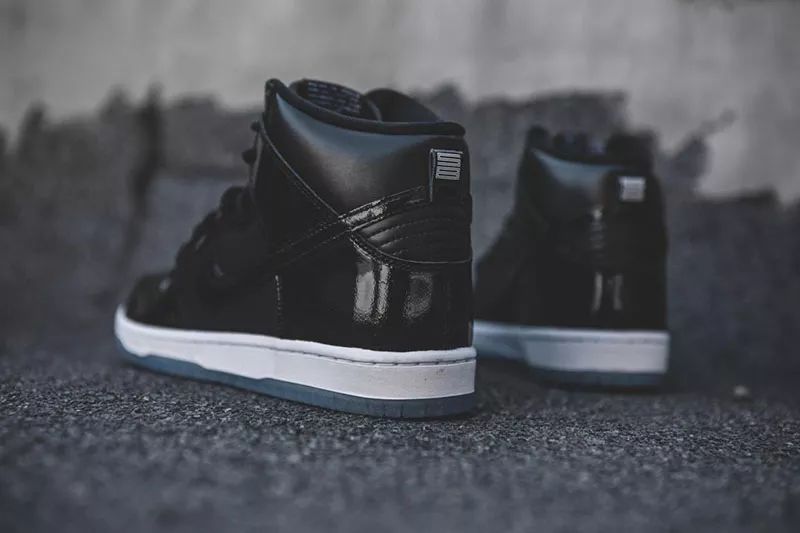 AJ11 大灌篮主题Nike SB Dunk Hi Pro “Space Jam”  货号 BQ6826-002 Nike 第1张