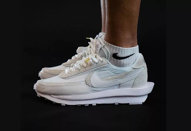 sacai x Nike LDV Waffle “White Nylon” 货号 BV0073-101  White Nylon 第1张