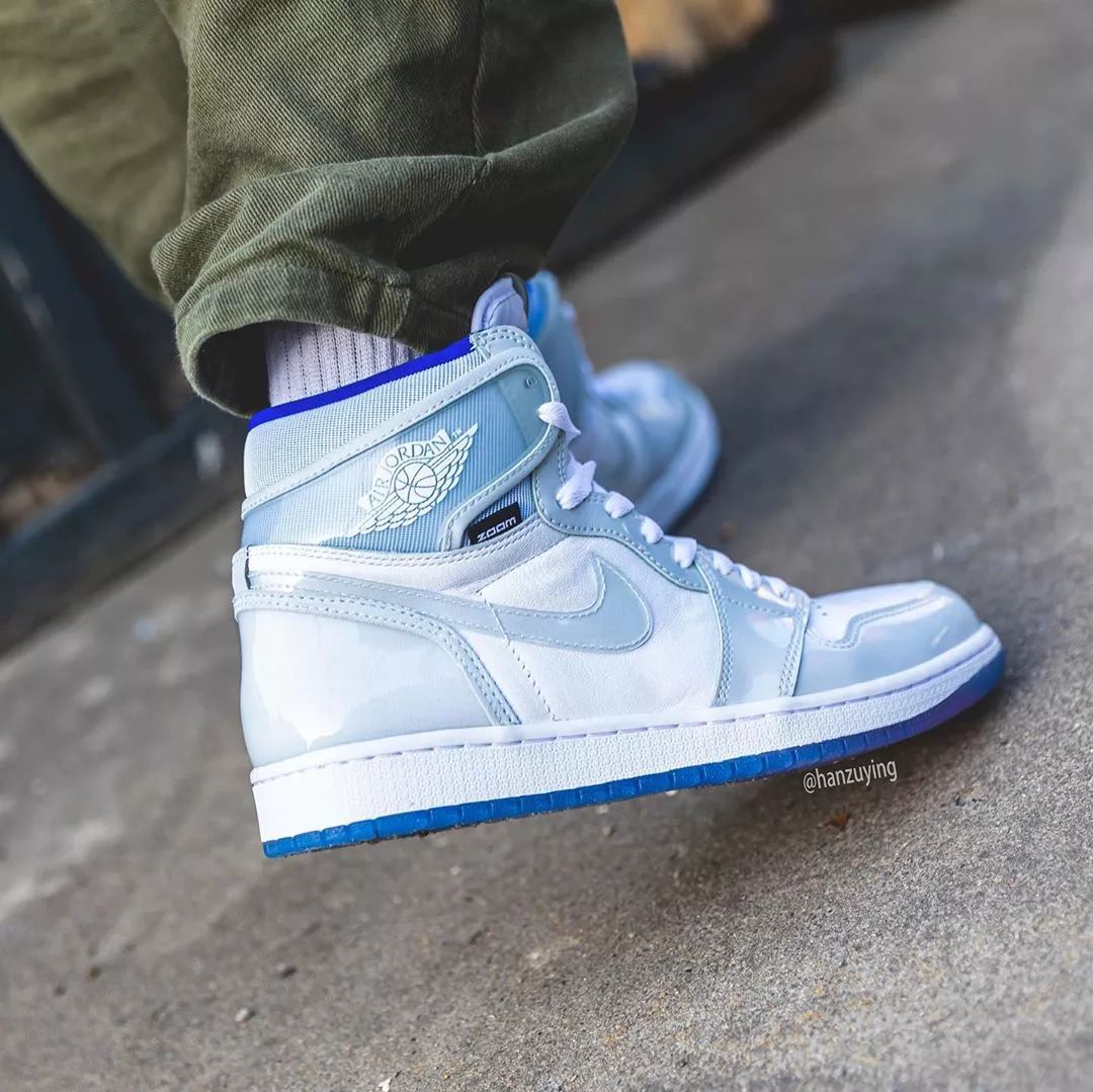 Air Jordan 1 High Zoom R2T “Racer Blue”  货号 CK6637-104 Racer Blue 第13张