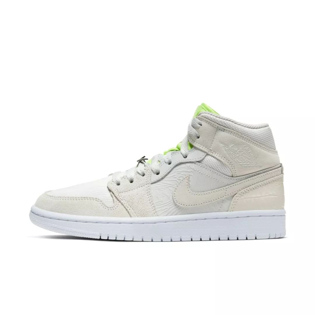 全新配色的 Air Jordan 1 Mid 释出官图，独特的斑马纹 3M 设计  AJ1 发售 第3张