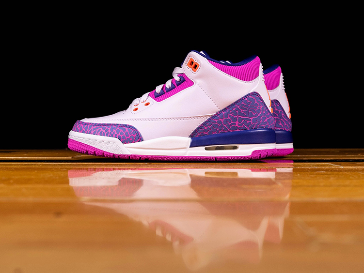 Air Jordan 3 GS “Barely Grape”   货号 441140-500