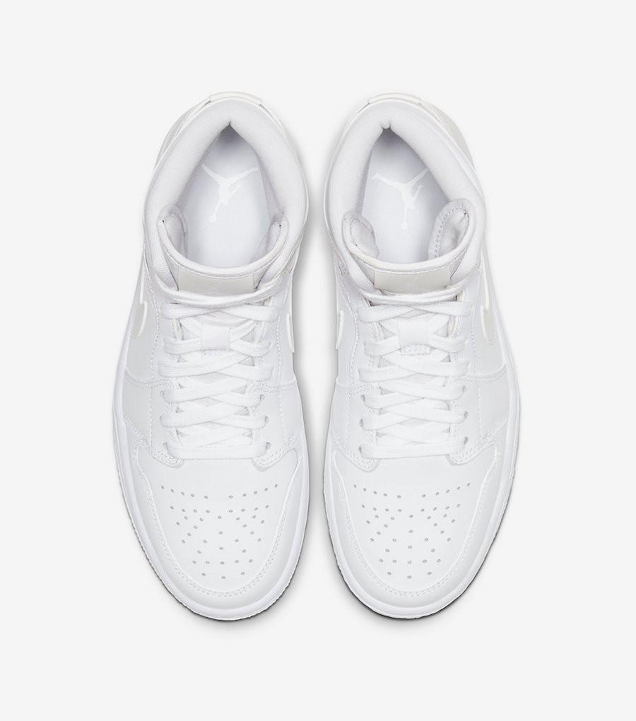 全新 AIR JORDAN 1 MID “TRIPLE WHITE” 全白配色即将上架发售  TRIPLE WHITE 全白配色 第4张